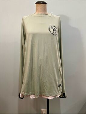Blackstrap Light Sage Long Sleeve UV Protection Tee with Chest Logo. Size L
